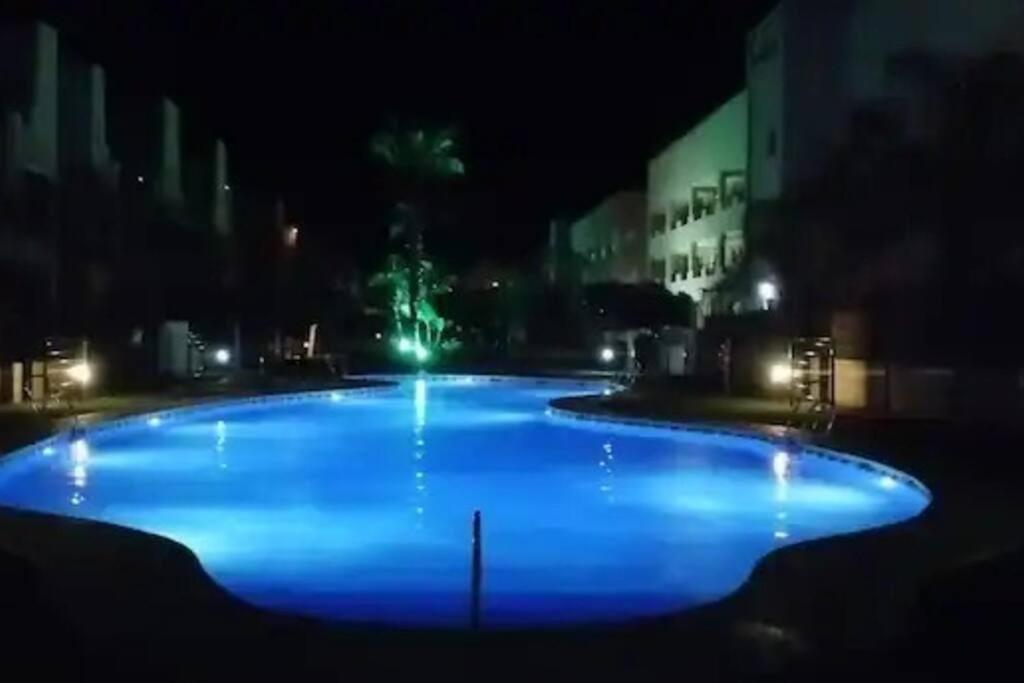 Bajo Con Jardin A Pie De Playa Y Piscina Comunitaria Con Jacuzzi Daire Playas de Vera Dış mekan fotoğraf