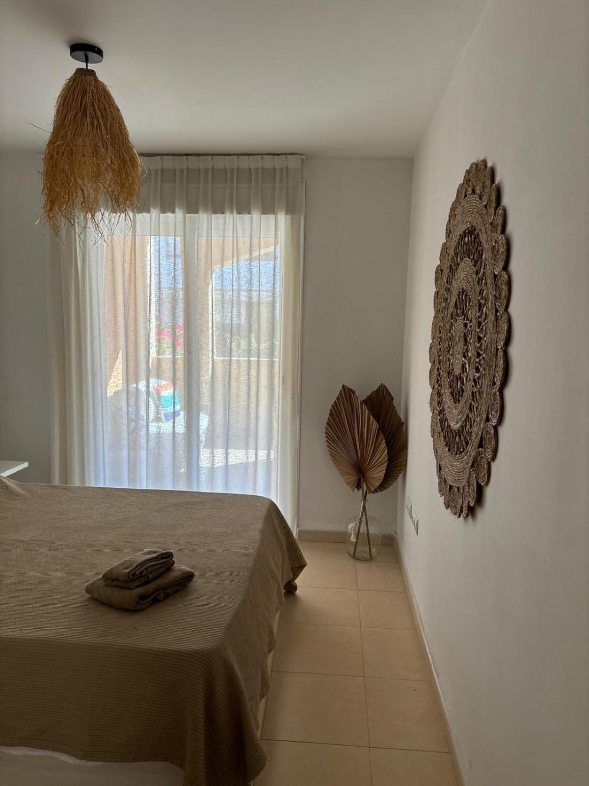 Bajo Con Jardin A Pie De Playa Y Piscina Comunitaria Con Jacuzzi Daire Playas de Vera Dış mekan fotoğraf